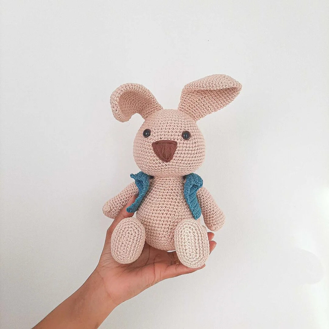 Boneco Coelho Lulu de Crochê - Amigurumi - Image 4
